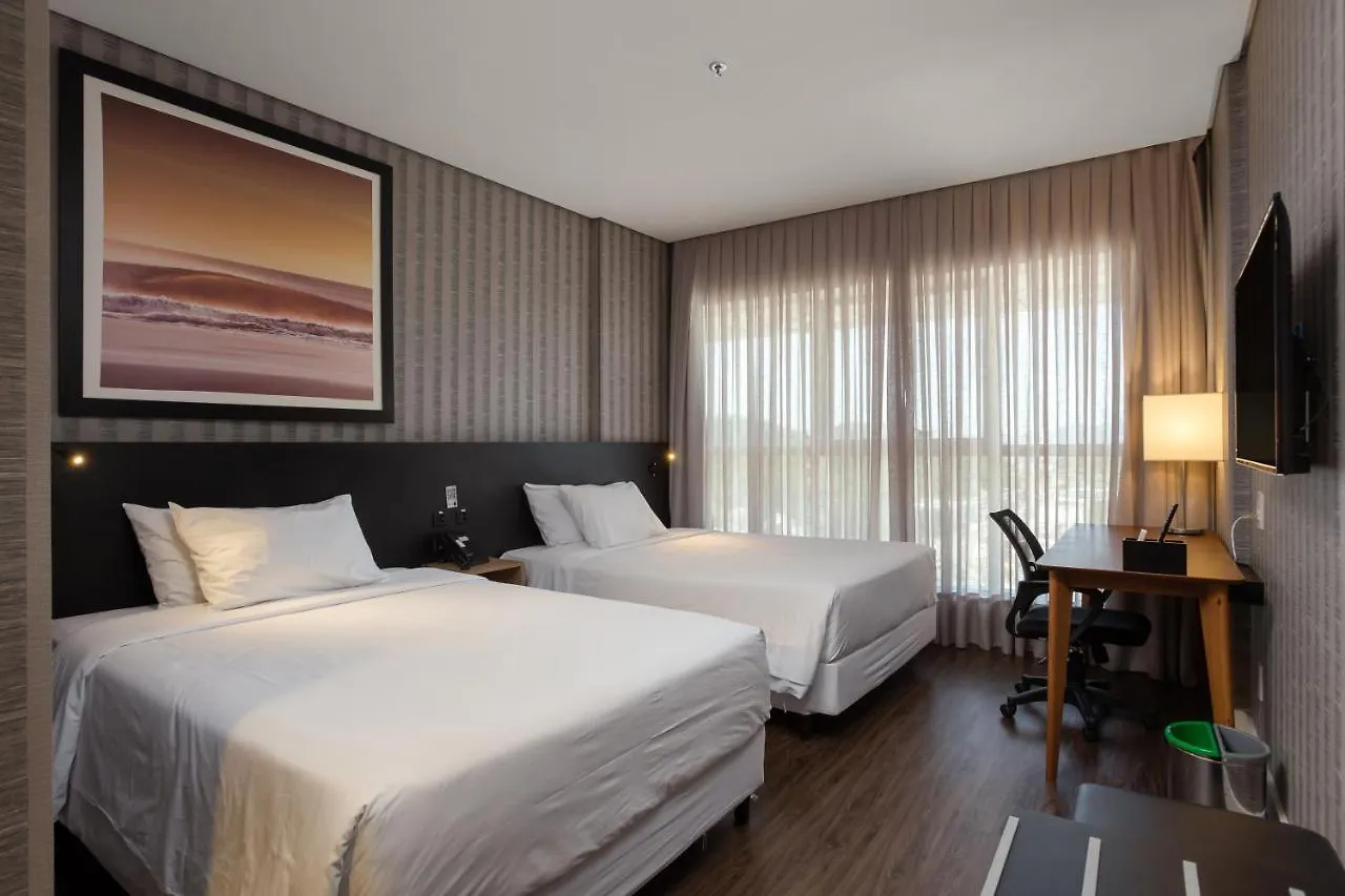 **** מלון Itajaí Hilton Garden Inn Praia Brava ברזיל