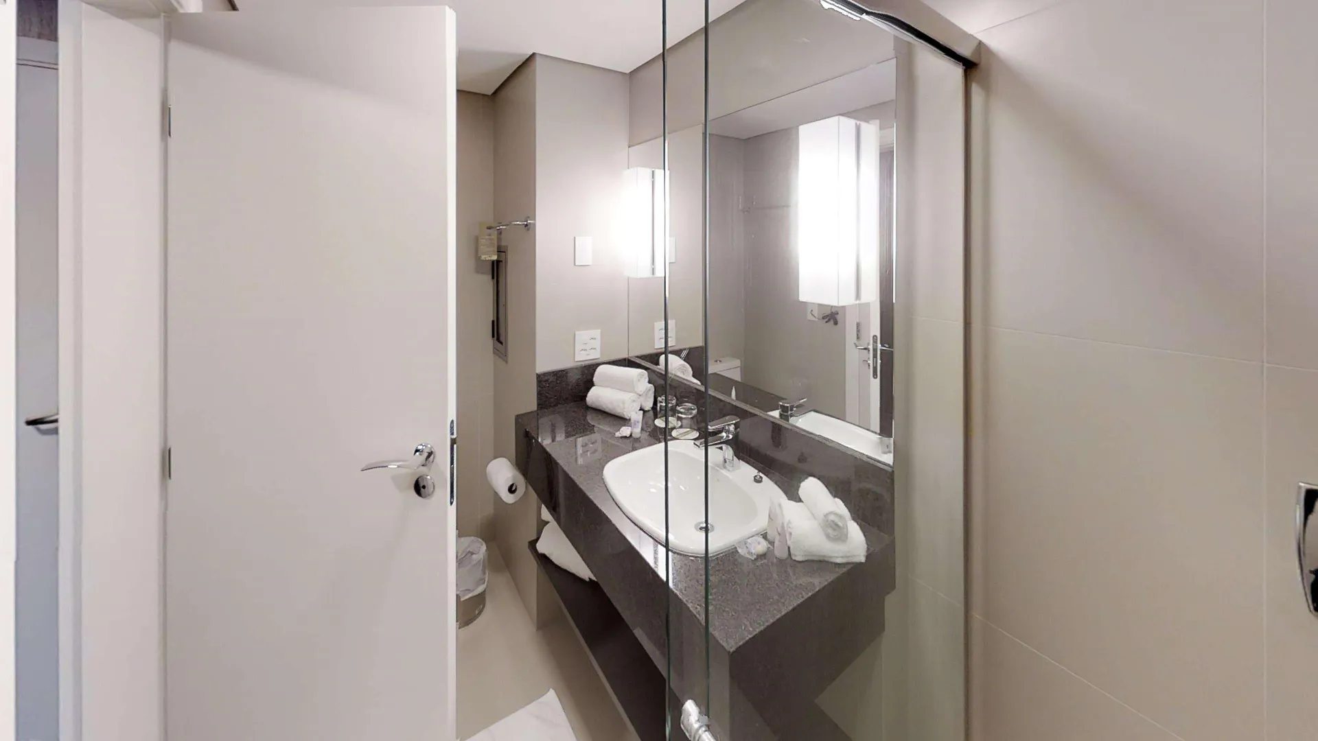 Itajaí Hilton Garden Inn Praia Brava 4*,  ברזיל