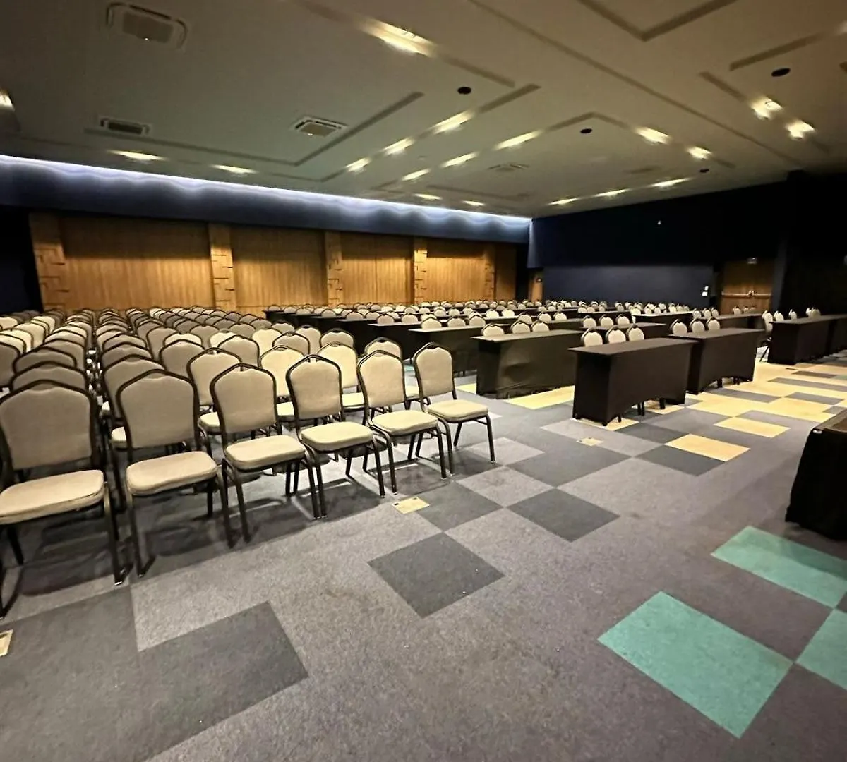 Hilton Garden Inn Itajaí Praia Brava 4*,  Brasil