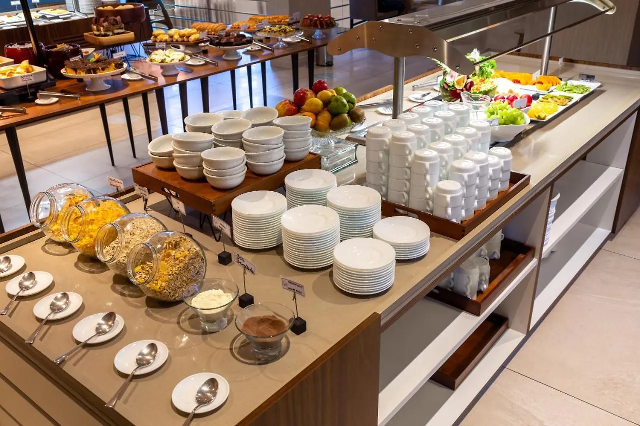Hilton Garden Inn Praia Brava Itajaí 4*,  Brezilya